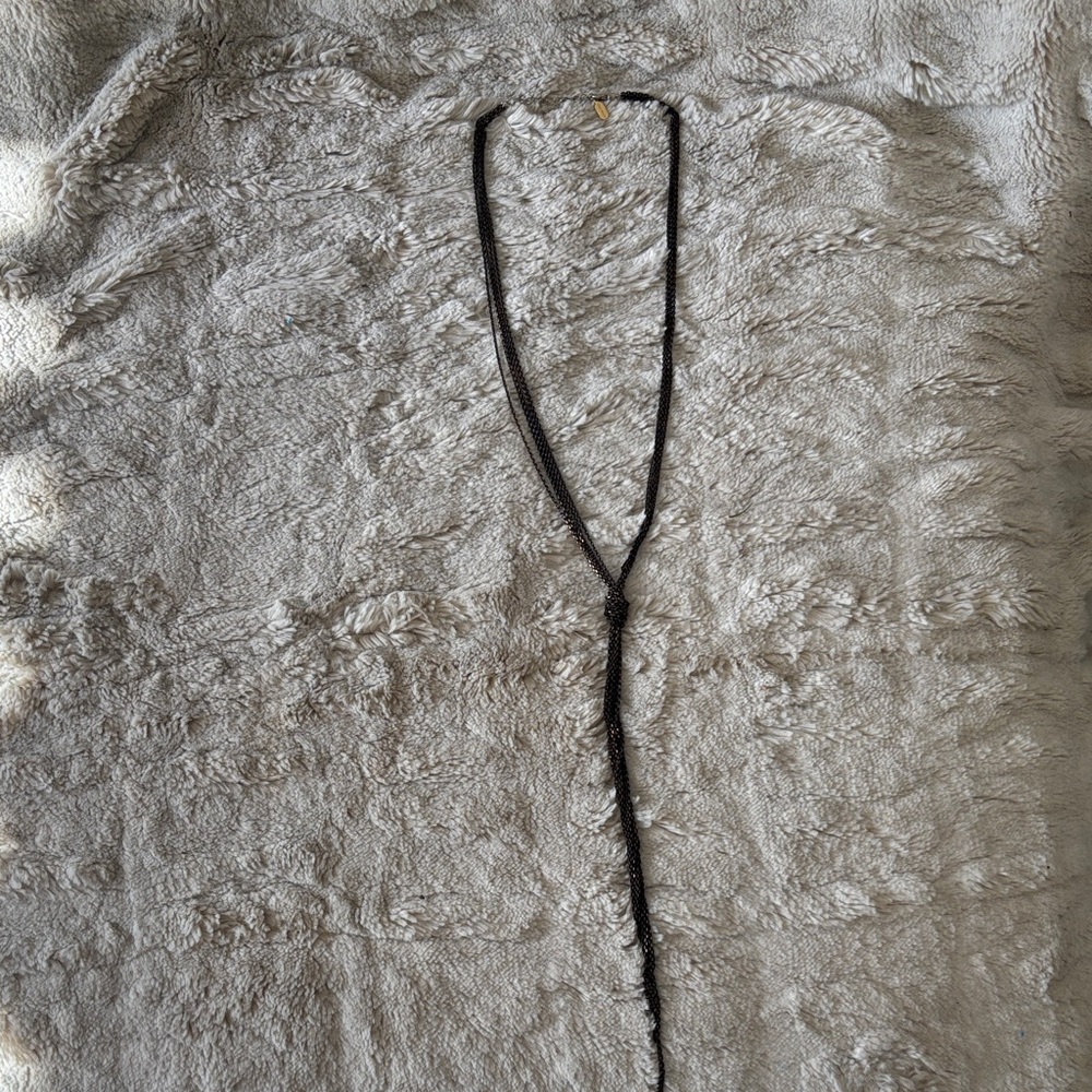 Lisa Freede slim knot bronze necklace